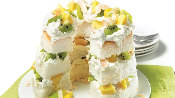 Gâteau des anges aux kiwis et à l’ananas