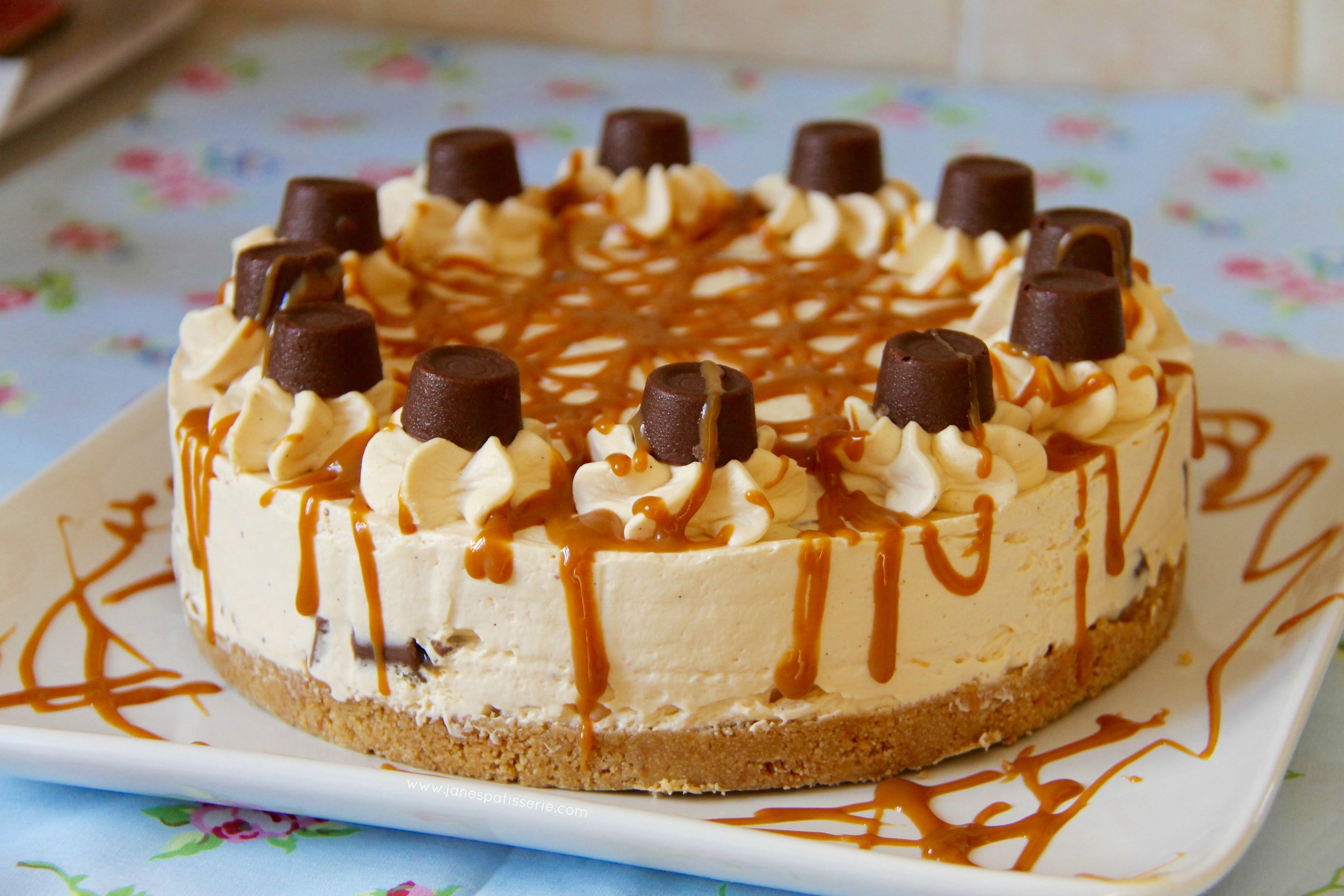 Cheesecake vanille et caramel beurre salé (sans cuisson) – Gâteaux ...